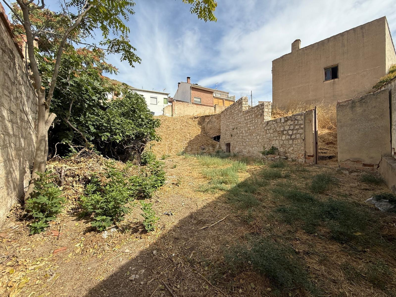 Oportunidad Única: Solar en Venta en Tielmes, Ideal para Desarrollo Habitacional