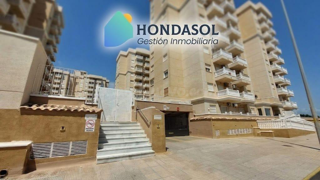 Se vende apartamento de 2 dormitorios, garaje en sótano en P