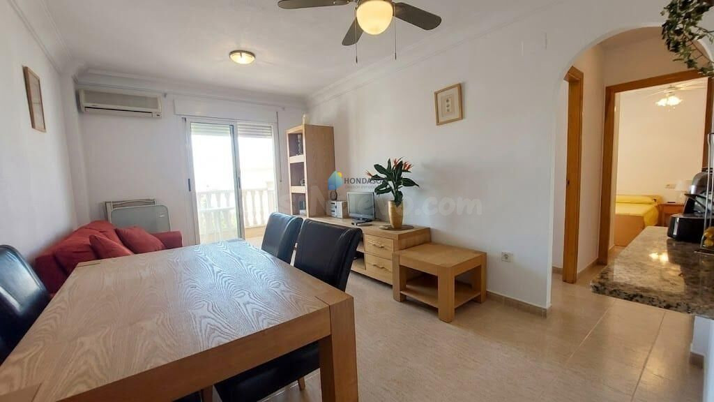 Se vende apartamento de 2 dormitorios, garaje en sótano en P - foto 3