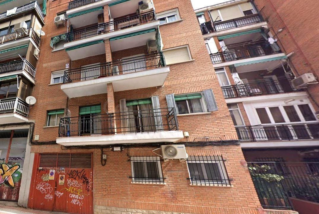 Una excelente oportunidad para inversores o para diseñar el hogar de tus sueños a medida en una zona consolidada.