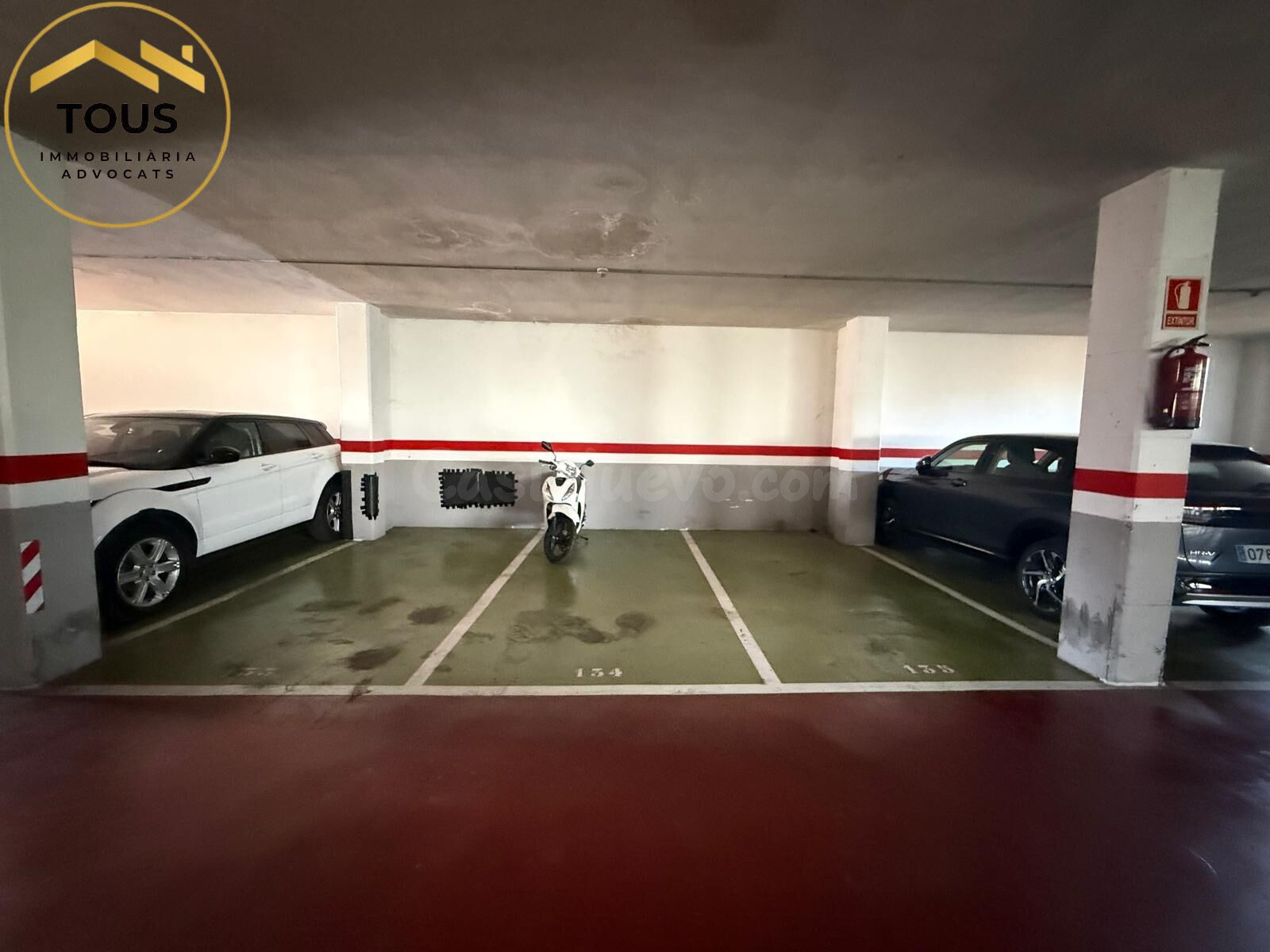 SE VENDE PLAZA DE PARKING EN SANT JOSEP (L'HOSPITALET DE LLOBREGAT)