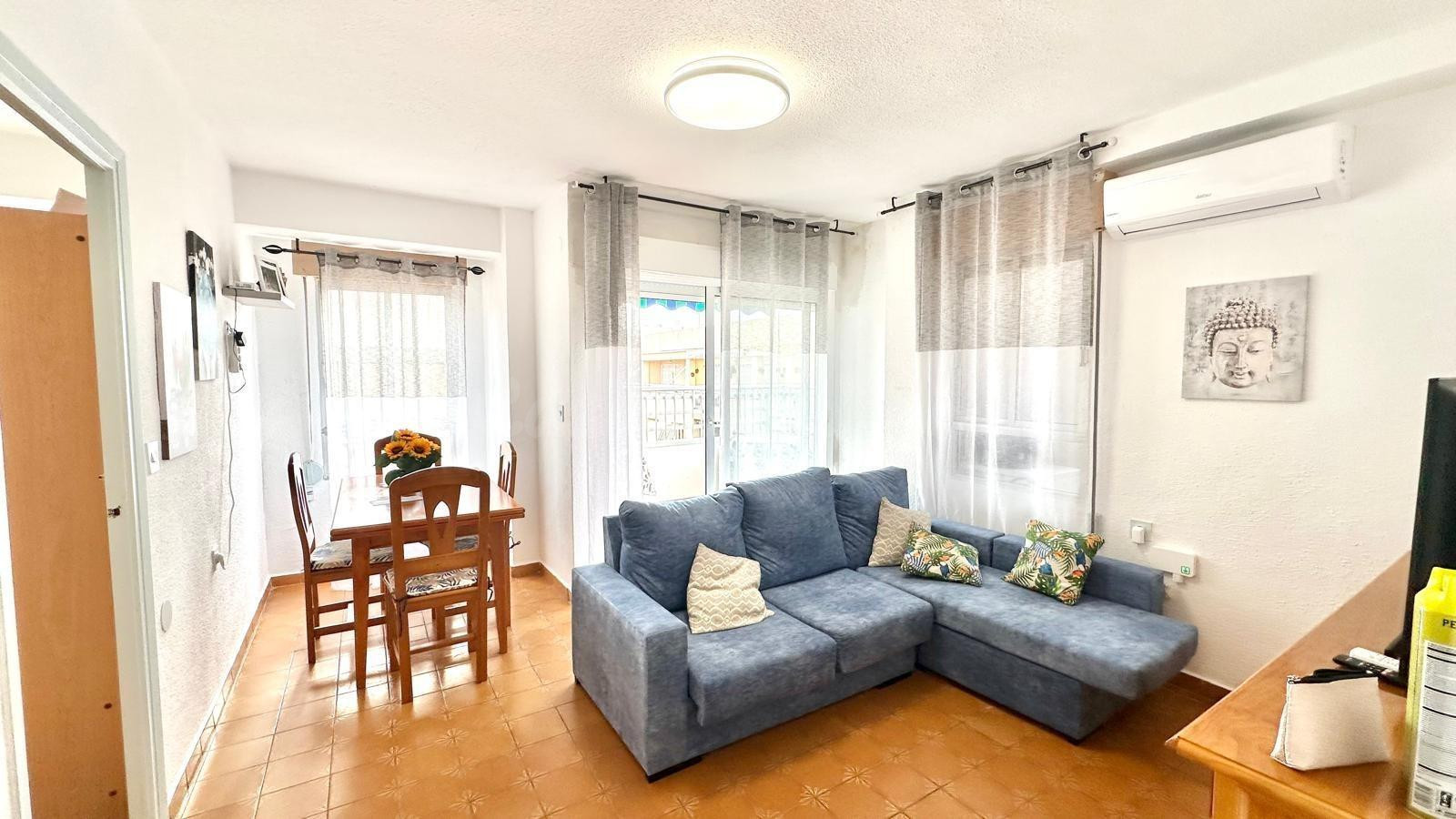 ÁTICO DE 3 habitaciones EN TERCERA LÍNEA DE PLAYA LOS LOCOS, TORREVIEJA