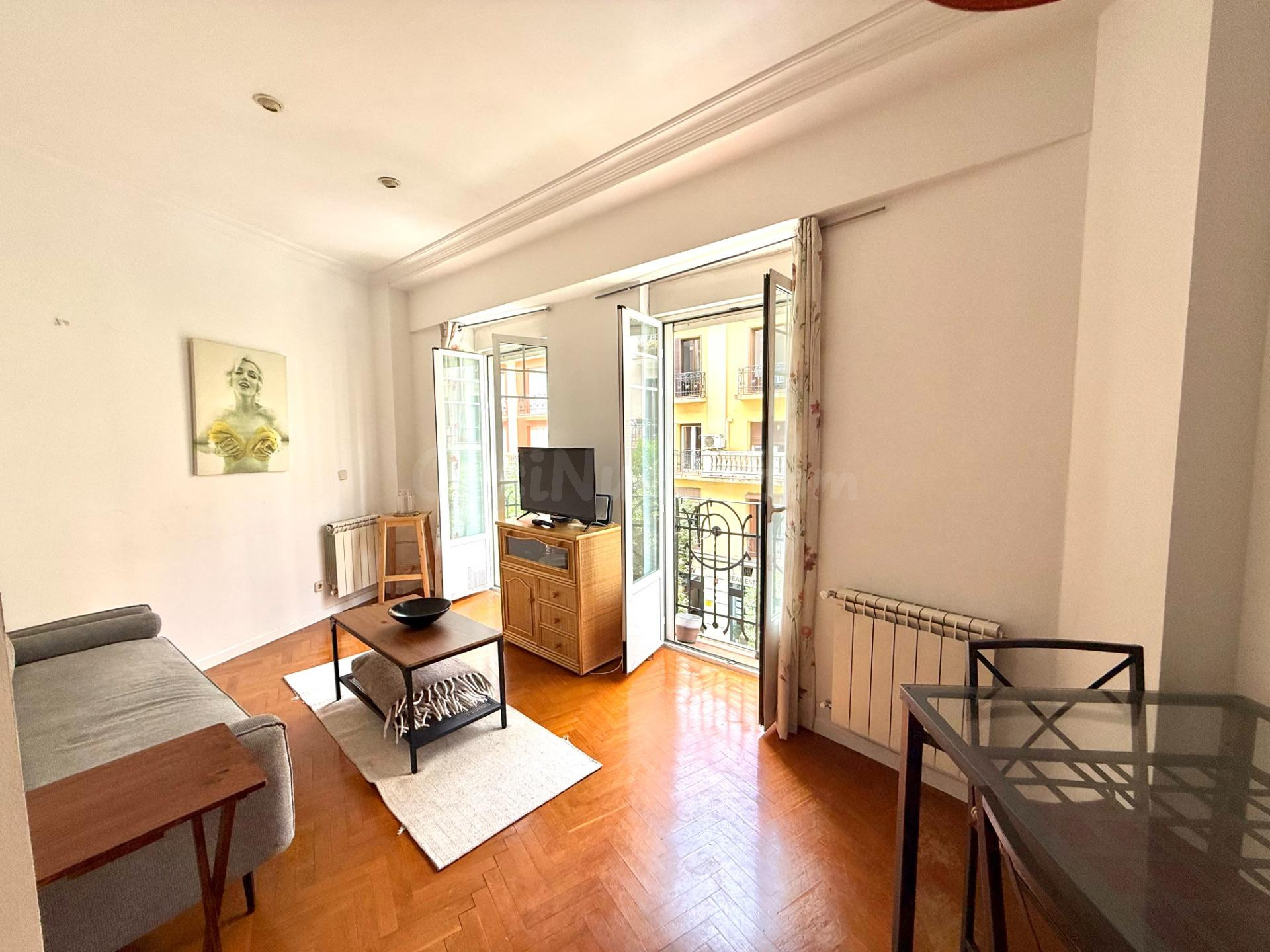 Vive Madrid desde una ubicación premium | Exclusiva vivienda temporal en Goya con balcones y trastero