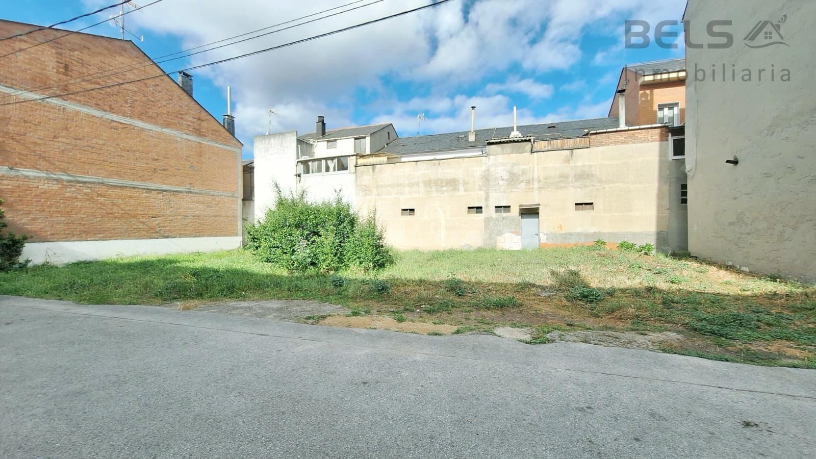 SOLAR EN VENTA EN CUATROVIENTOS – PONFERRADA