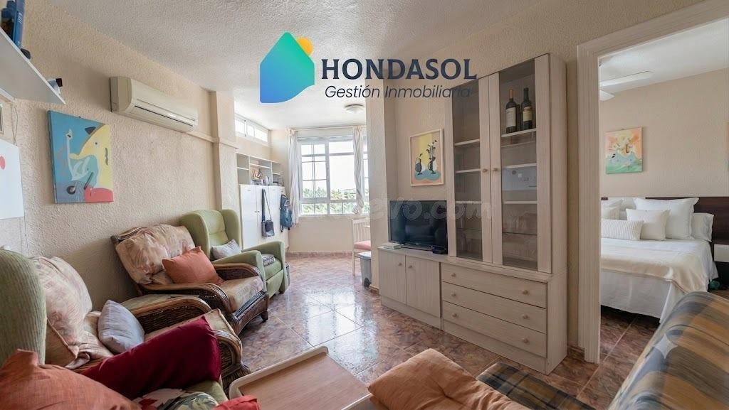 Se vende Acogedor Apartamento en Playa Honda, Murcia por solo €97,000