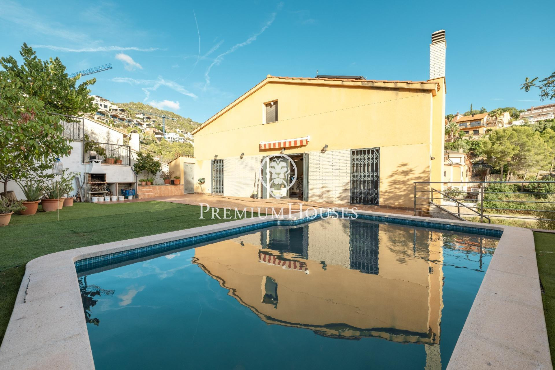 Casa con piscina en Quintmar