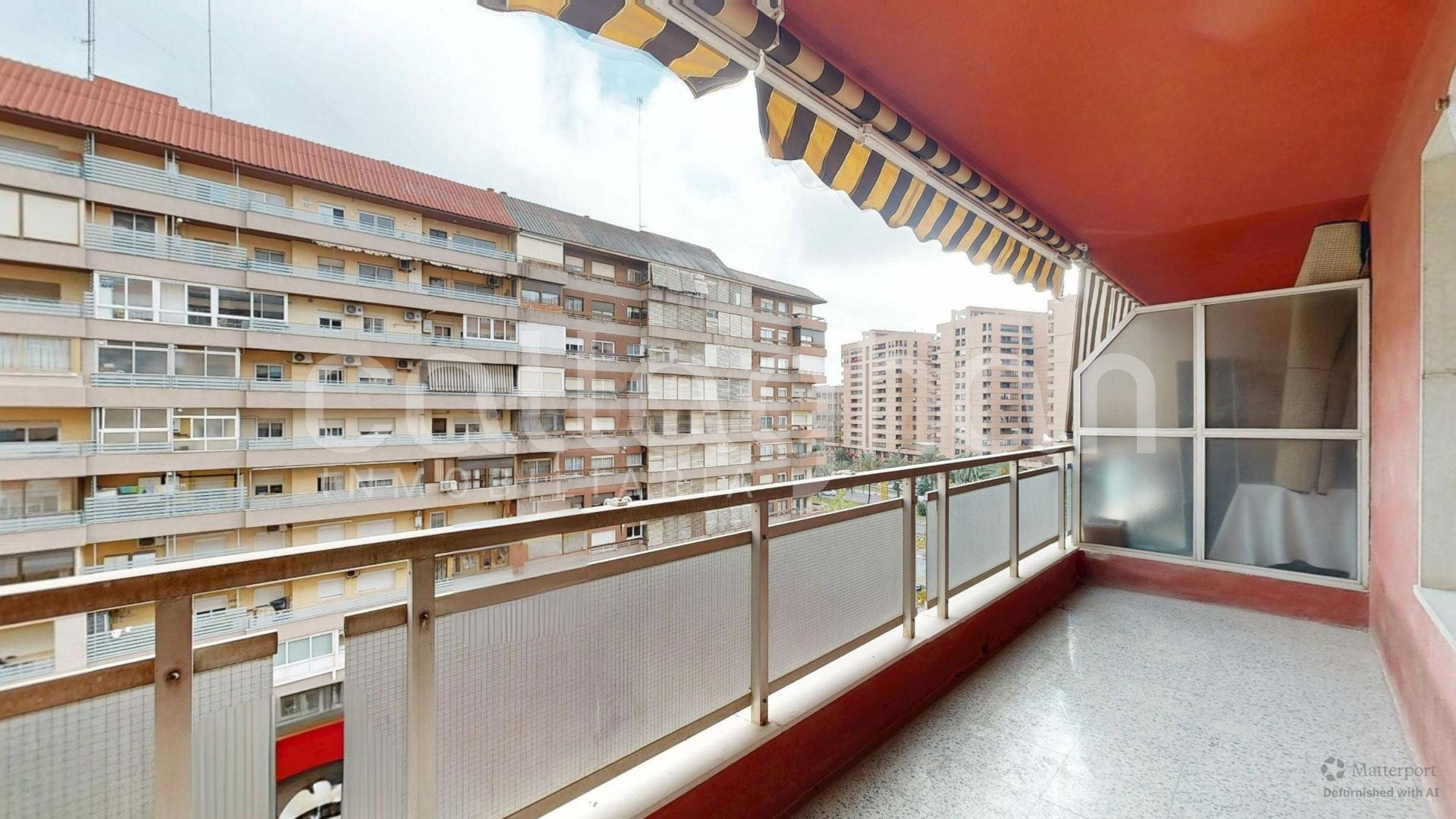 Piso en Avda Cataluña