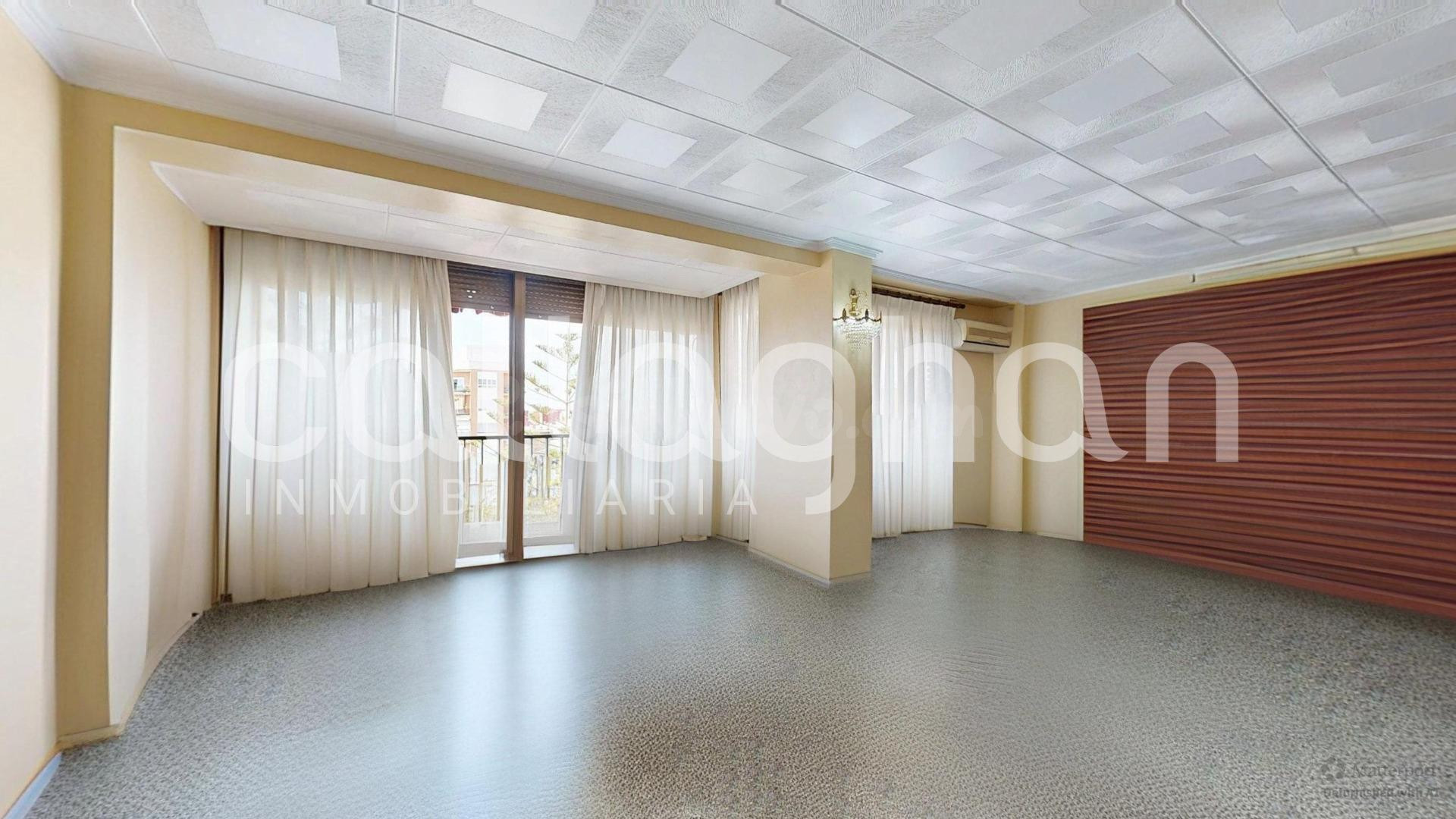 Vivienda con vistas despejadas en el corazón de Catarroja