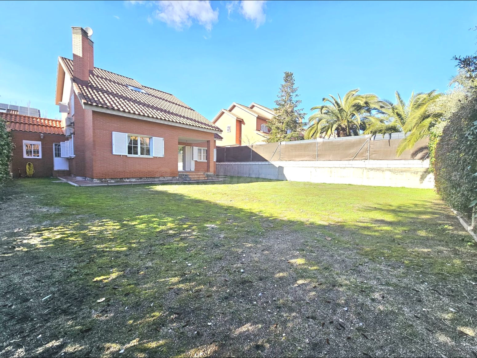Chalet 5 habitaciones 280m² en venta - Rivas Centro