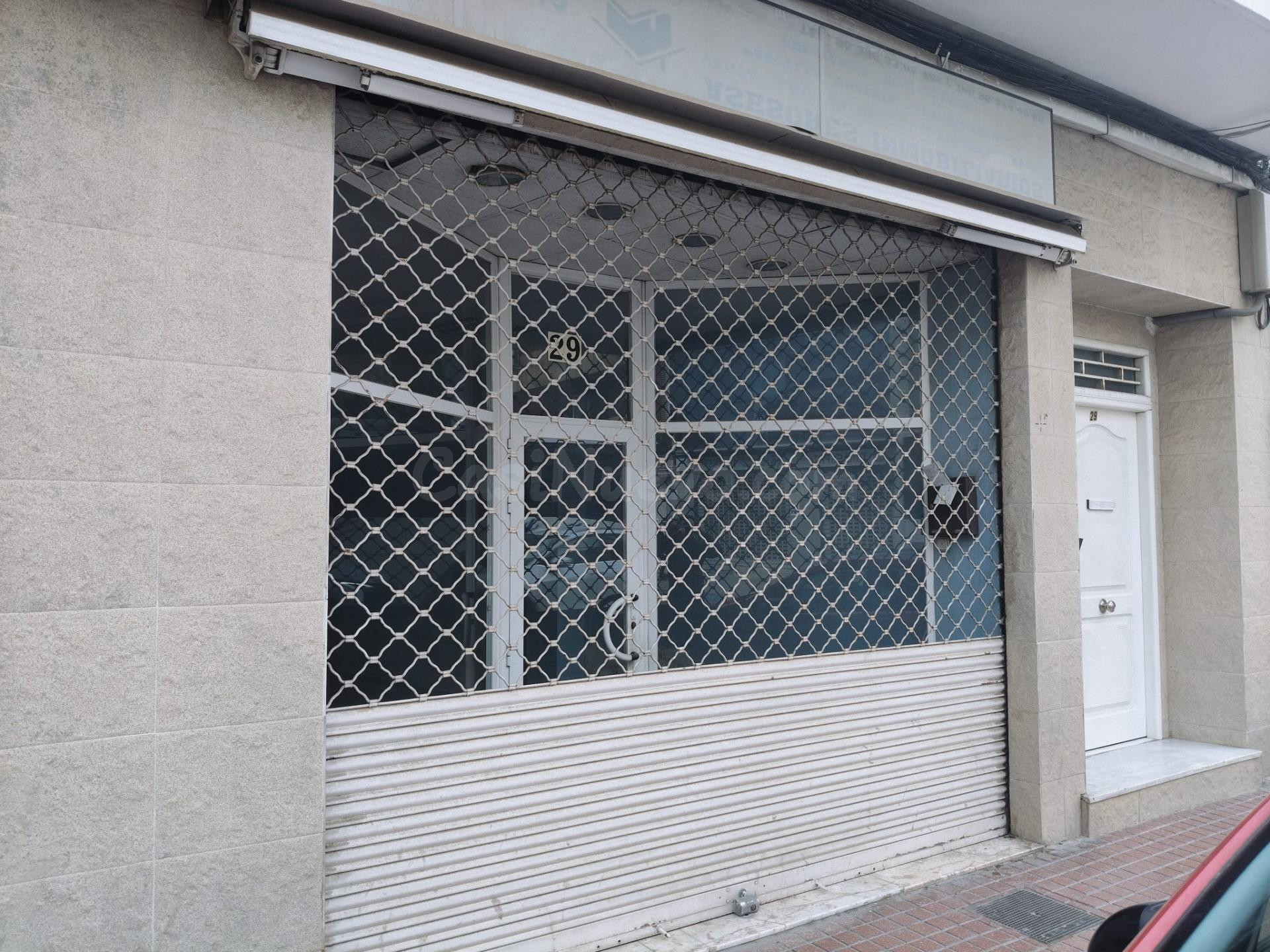 LOCAL COMERCIAL CARRETERA BENETUSSER