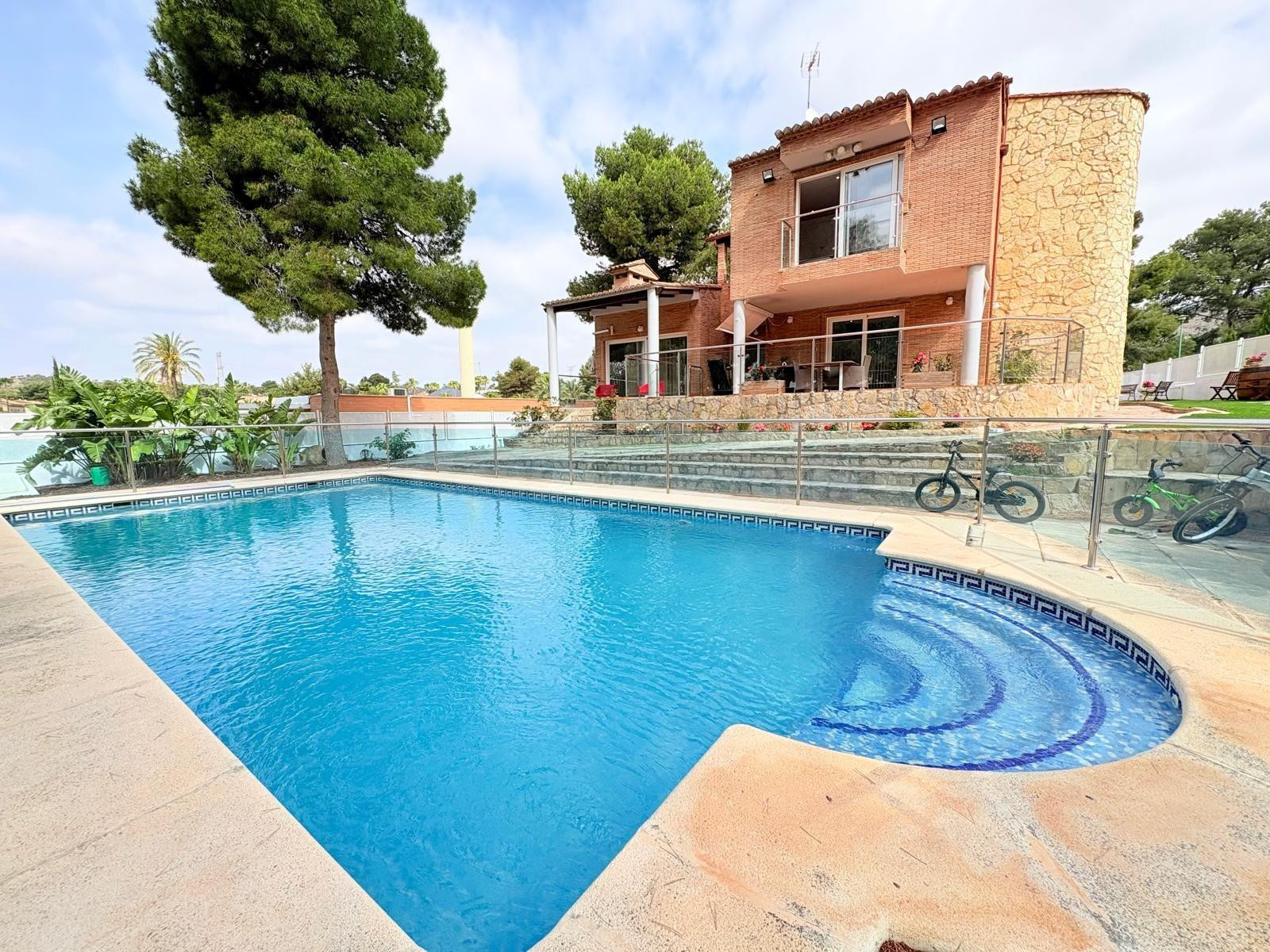 Casa o chalet independiente en Alfinach