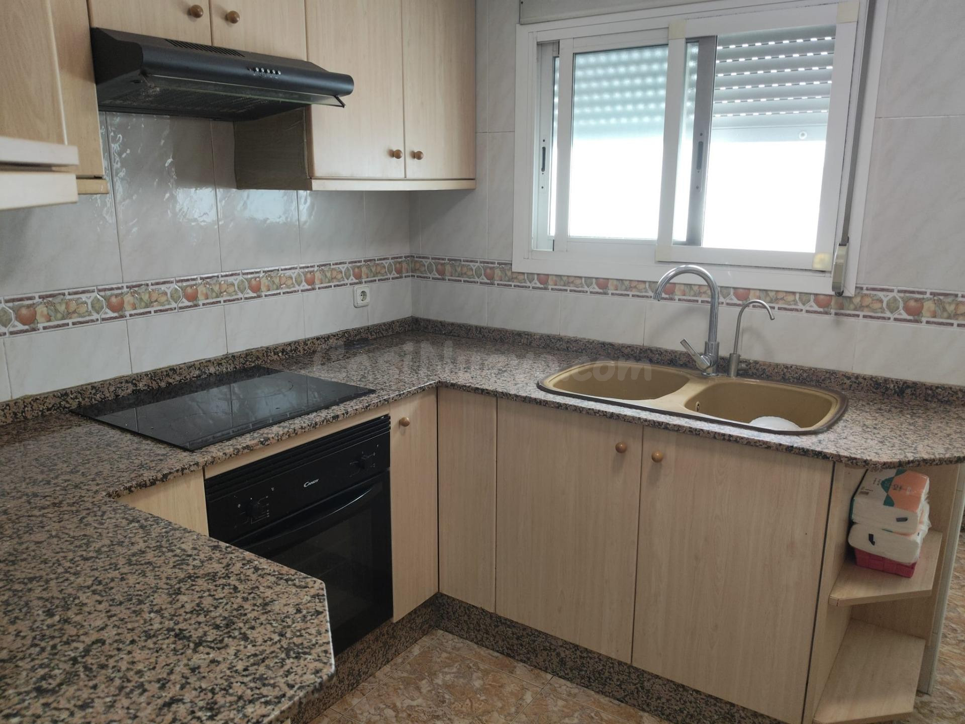 Piso en venta en Alfafar, junto al polideportivo