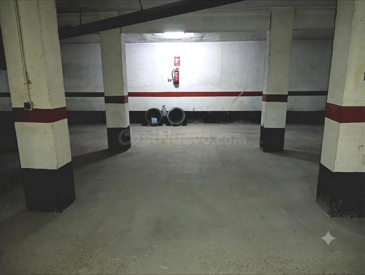 SE VENDE PLAZA DE PARKING EN ZONA COREA-CALLE PERU
