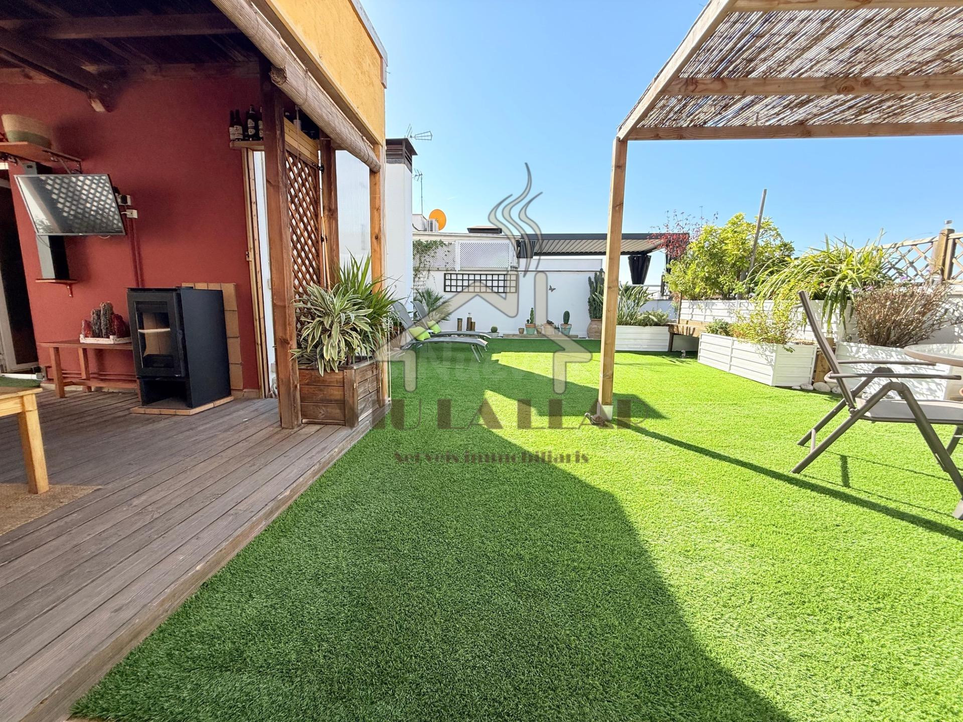 Espectacular piso en Vía Europa con terraza de más de 100m2 y parking