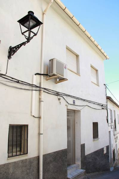 Casa en venta en Quatretondeta - foto 2