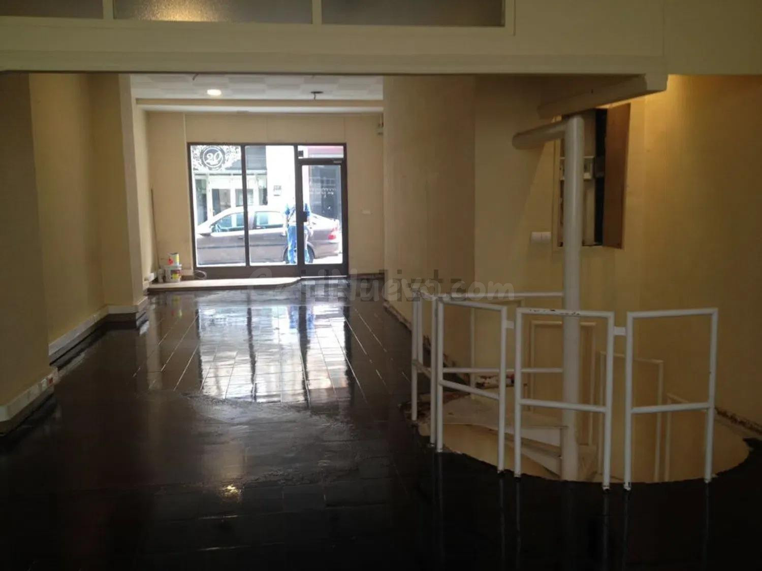 VENTA DE LOCAL EN ENSANCHE-Calle Entenza