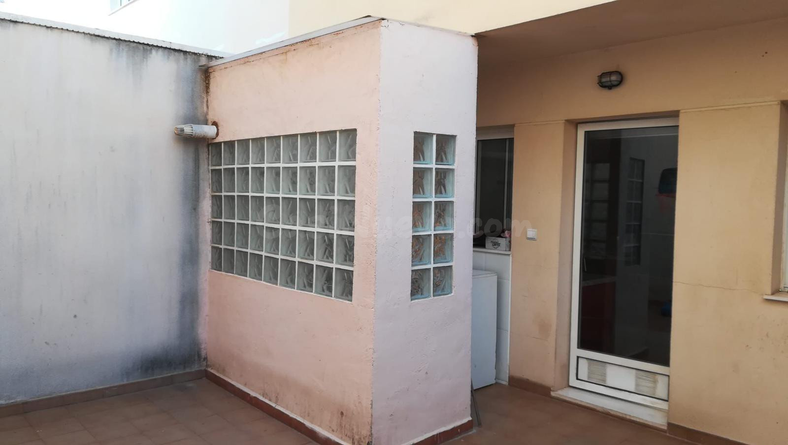 VENTA ADOSADO MURO DE ALCOY