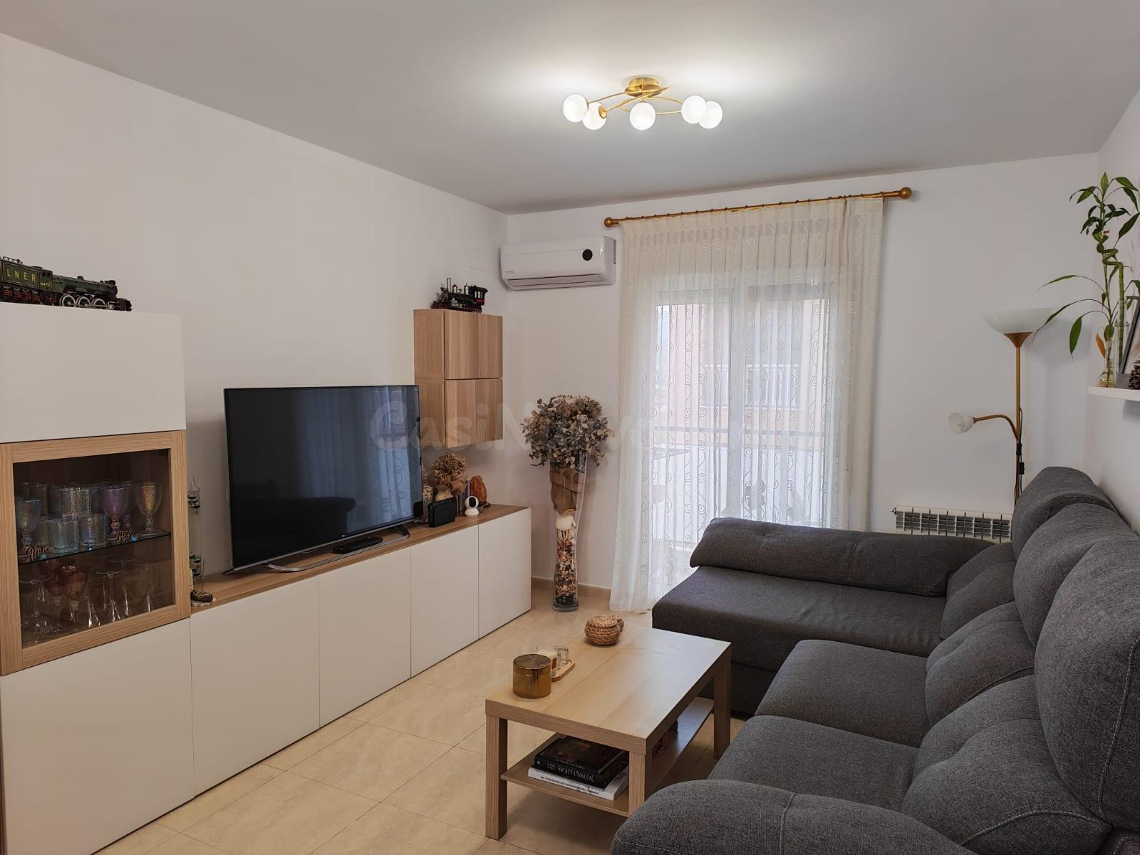 VENTA DE ÁTICO DUPLEX EN MURO --Calle Planes