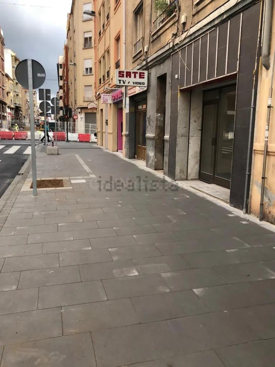 VENTA DE LOCAL EN ENSANCHE-Calle Entenza