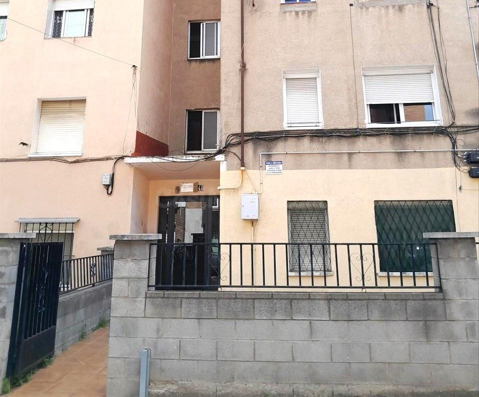 Venta de Piso en Calle Calle Calderon De La Barca Nº 48 Rubí (Barcelona)