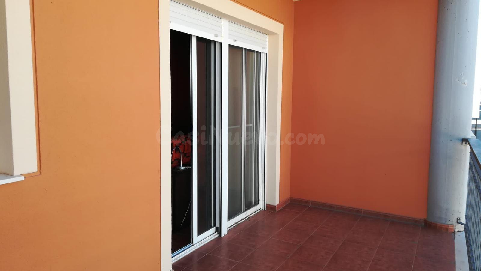 VENTA ADOSADO MURO DE ALCOY