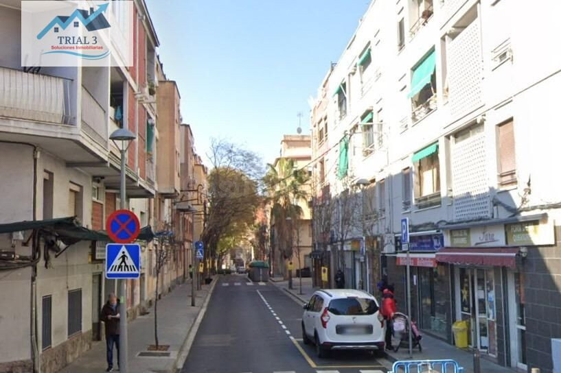 Venta Local Comercial en Santa Coloma de Gramenet (Barcelona)