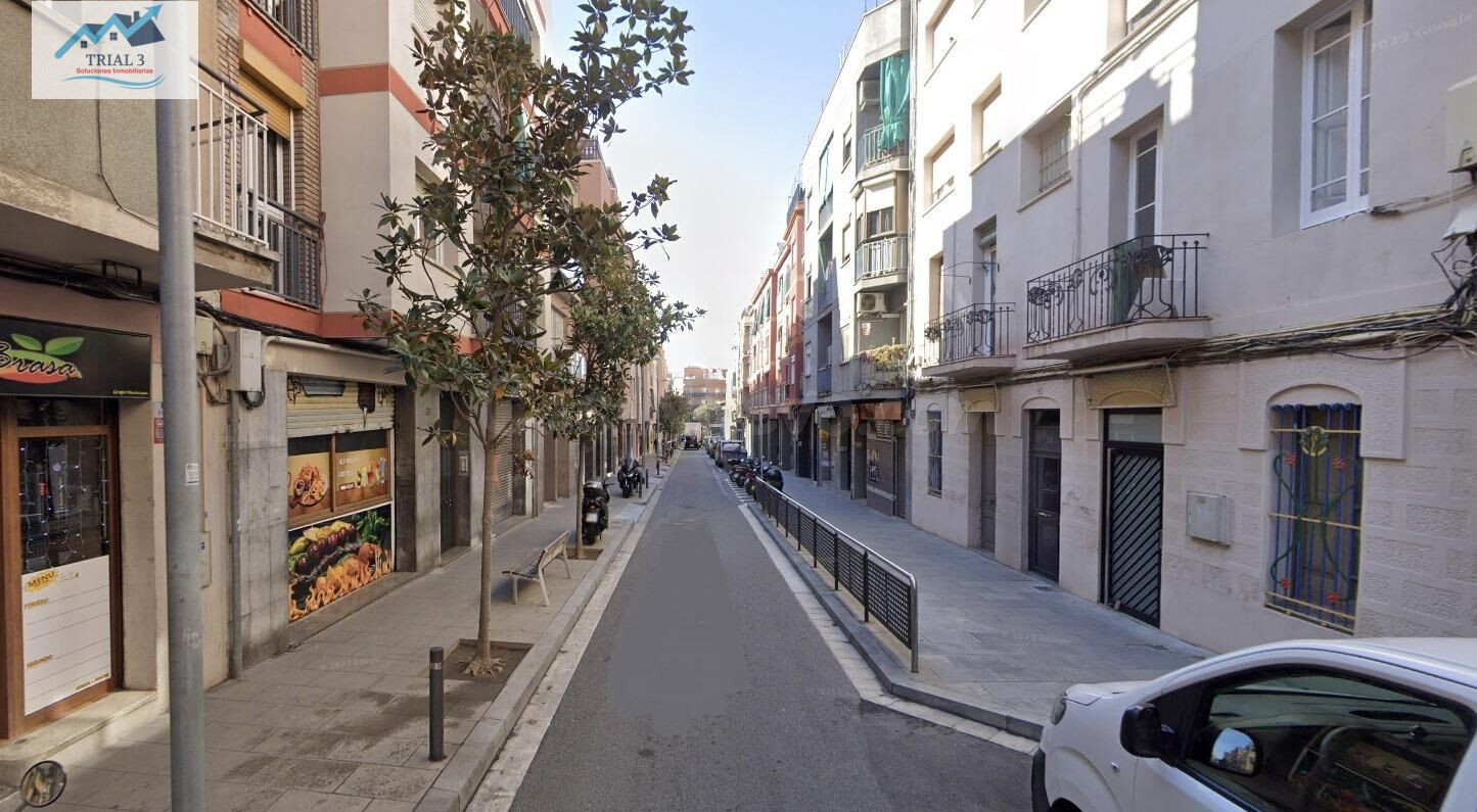 Venta piso en Santa Coloma de Gramenet (Barcelona)
