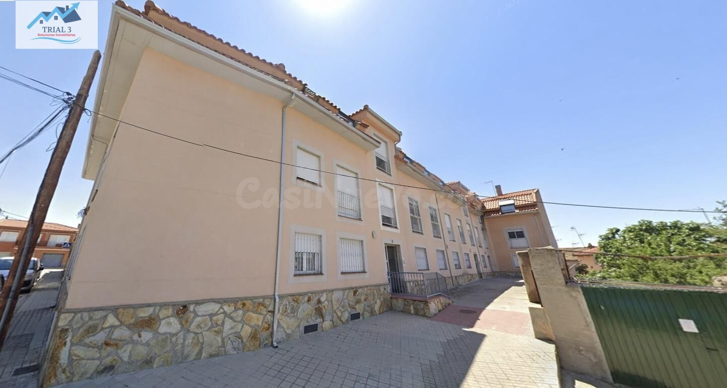 Venta piso en Cenicientos (Madrid)