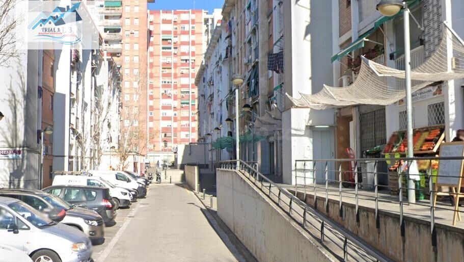 Venta piso en Cornellà de Llobregat (Barcelona)