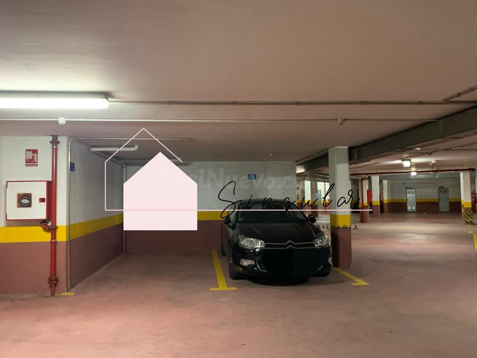 ALQUILER PLAZA DE GARAJE  EN RÚA CRUCEIRO