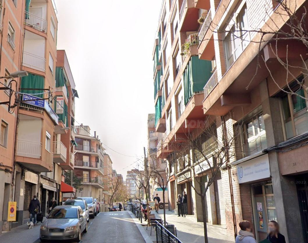 Venta piso en L'Hospitalet de Llobregat (Barcelona)