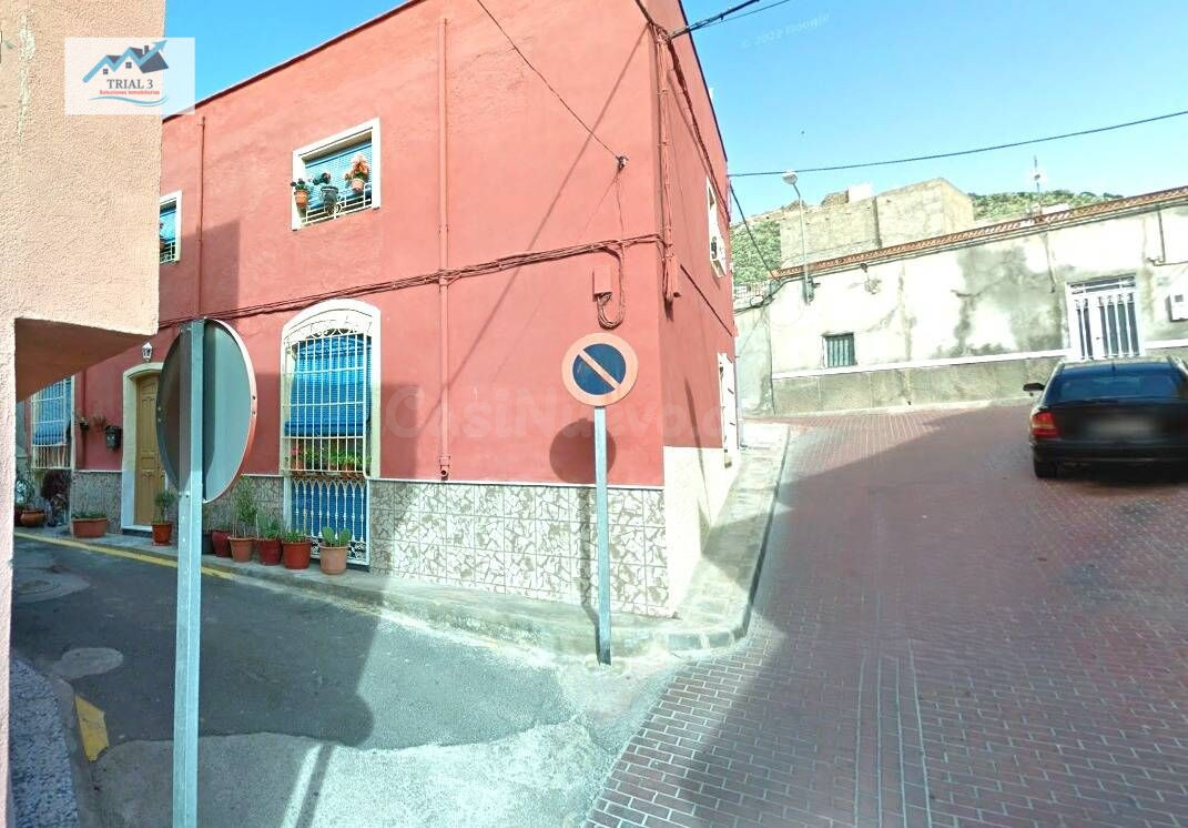 Venta casa en Tabernas (Almería)
