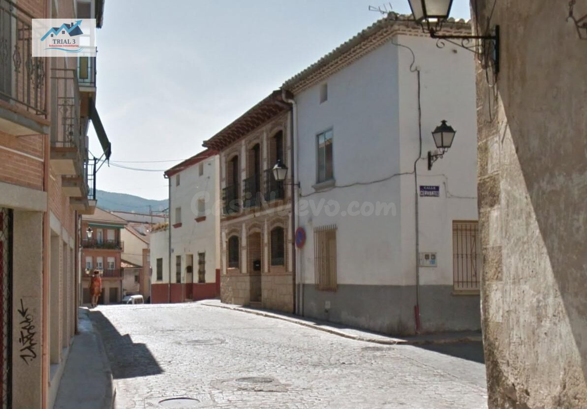 Venta Local Comercial + Dúplex en El Tiemblo - Ávila