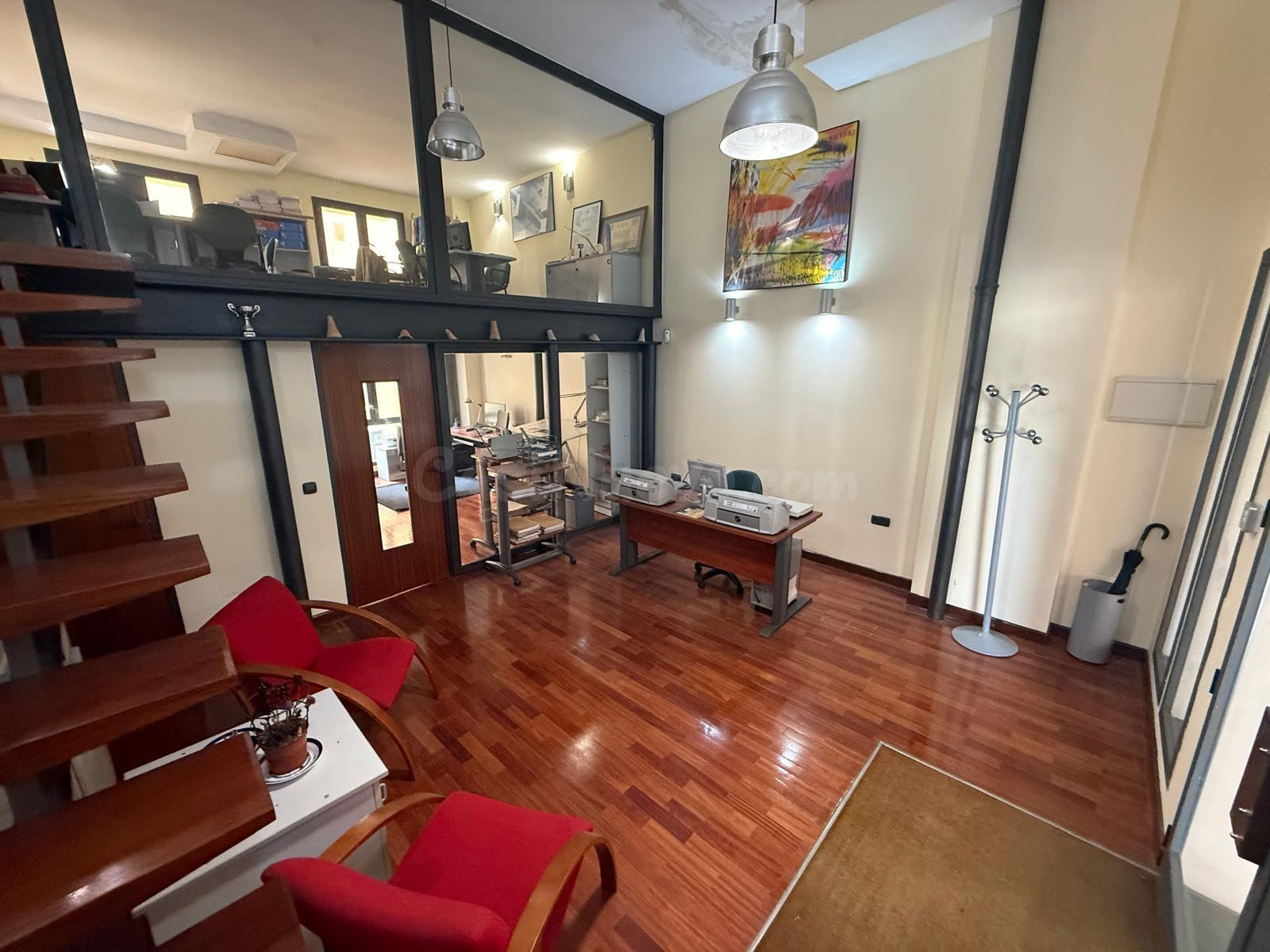 Local comercial/oficina en pleno centro de Algeciras junto a Plaza Alta