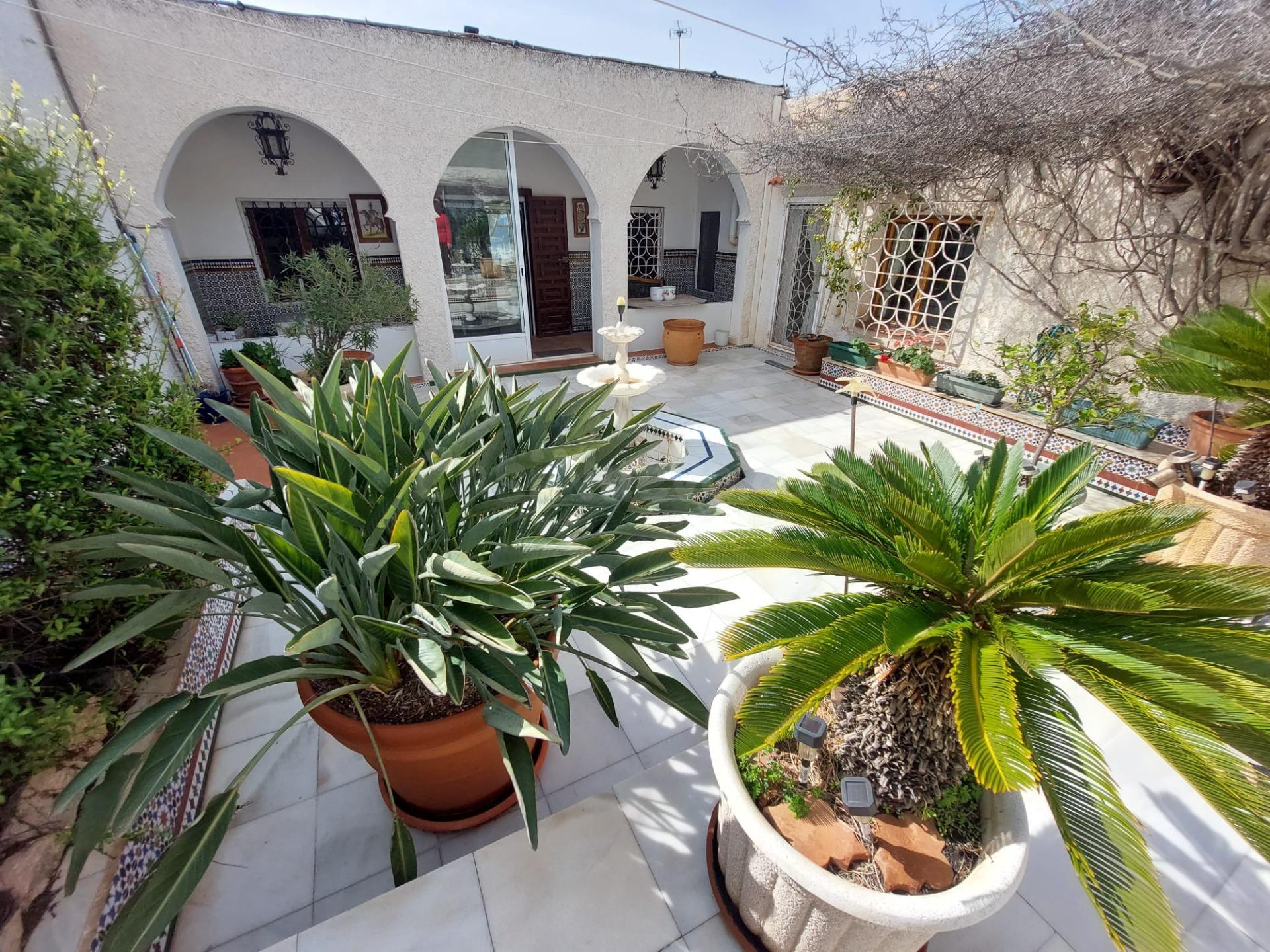 VENTA DE CHALET EN URB.LA PARRA CON PISCINA PRIVADA EN PARCE - foto 4