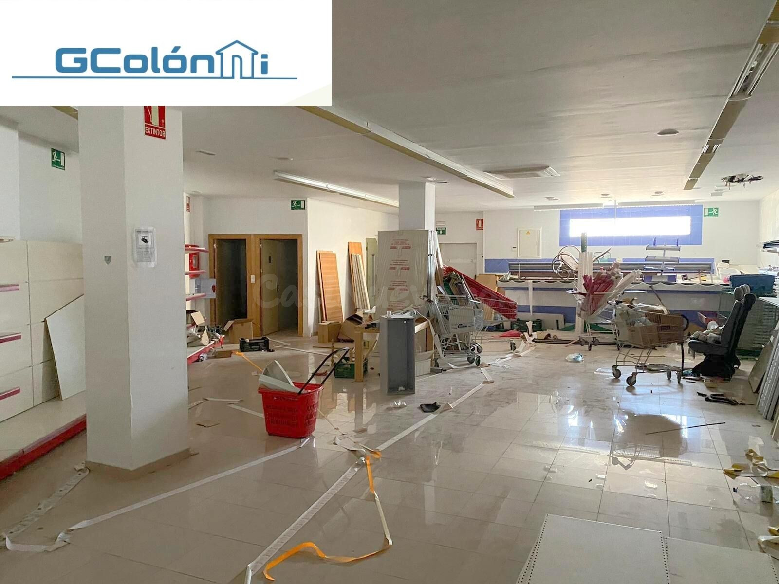 Local en Zujar CON 600 m2