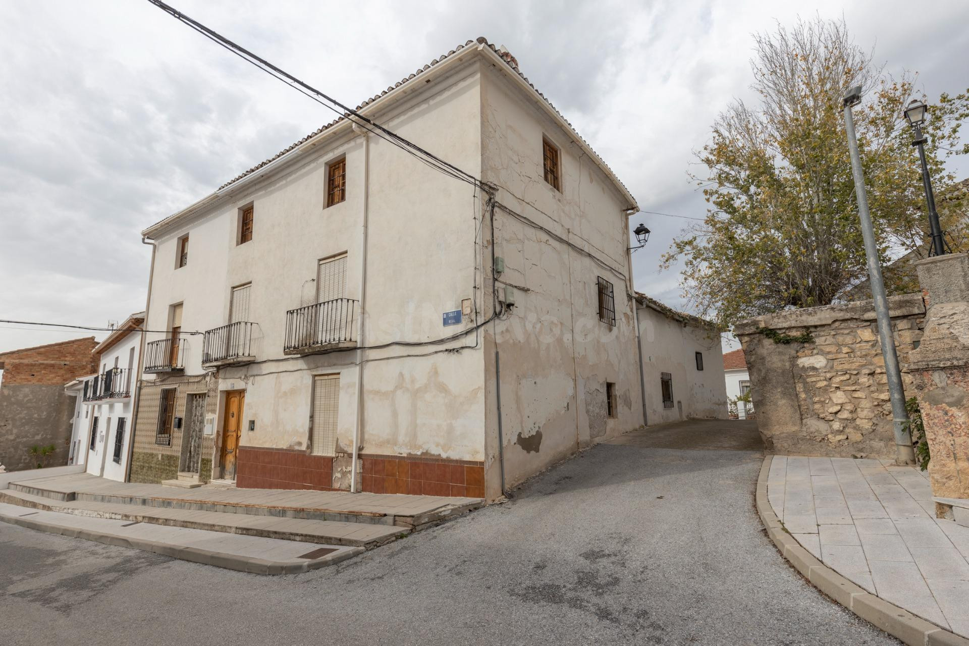 CASA PARA REFORMAR EN CAMPOTEJAR