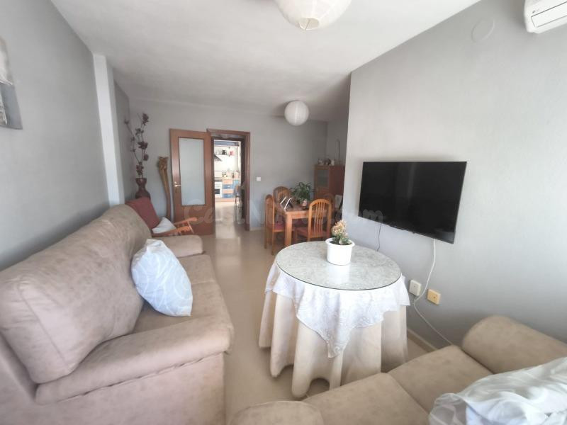 PISO DE 3 HB Y DOS BAÑOS EN MOTRIL (GRANADA)