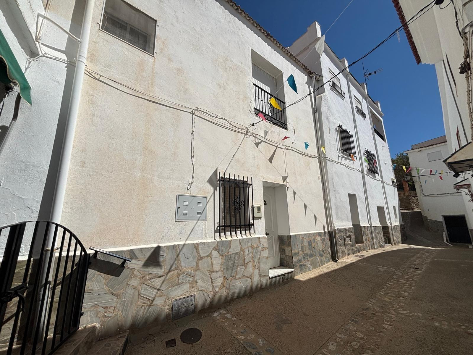 Adosado 4 habitaciones 186m² en venta - Sierra de la contraviesa