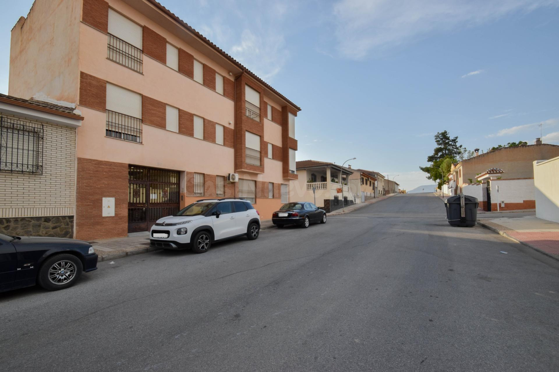Piso en Lachar de 2 dormitorios con plaza de Garaje