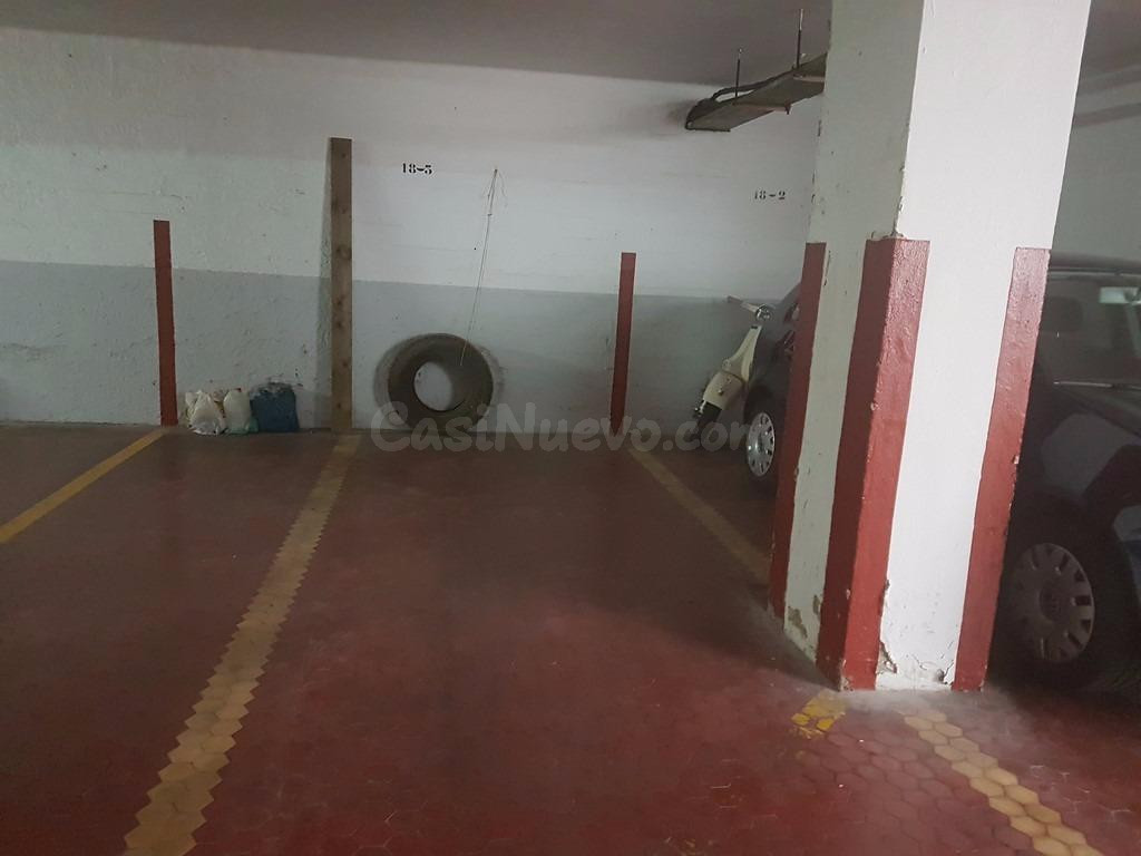 Garaje 15m² en venta - Centro
