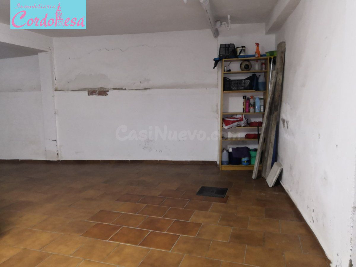 Garaje 14m² en venta - Centro