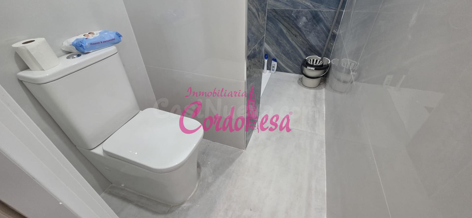 Moderno Estudio en Carlos III, Córdoba - Perfecto para Inver - foto 5