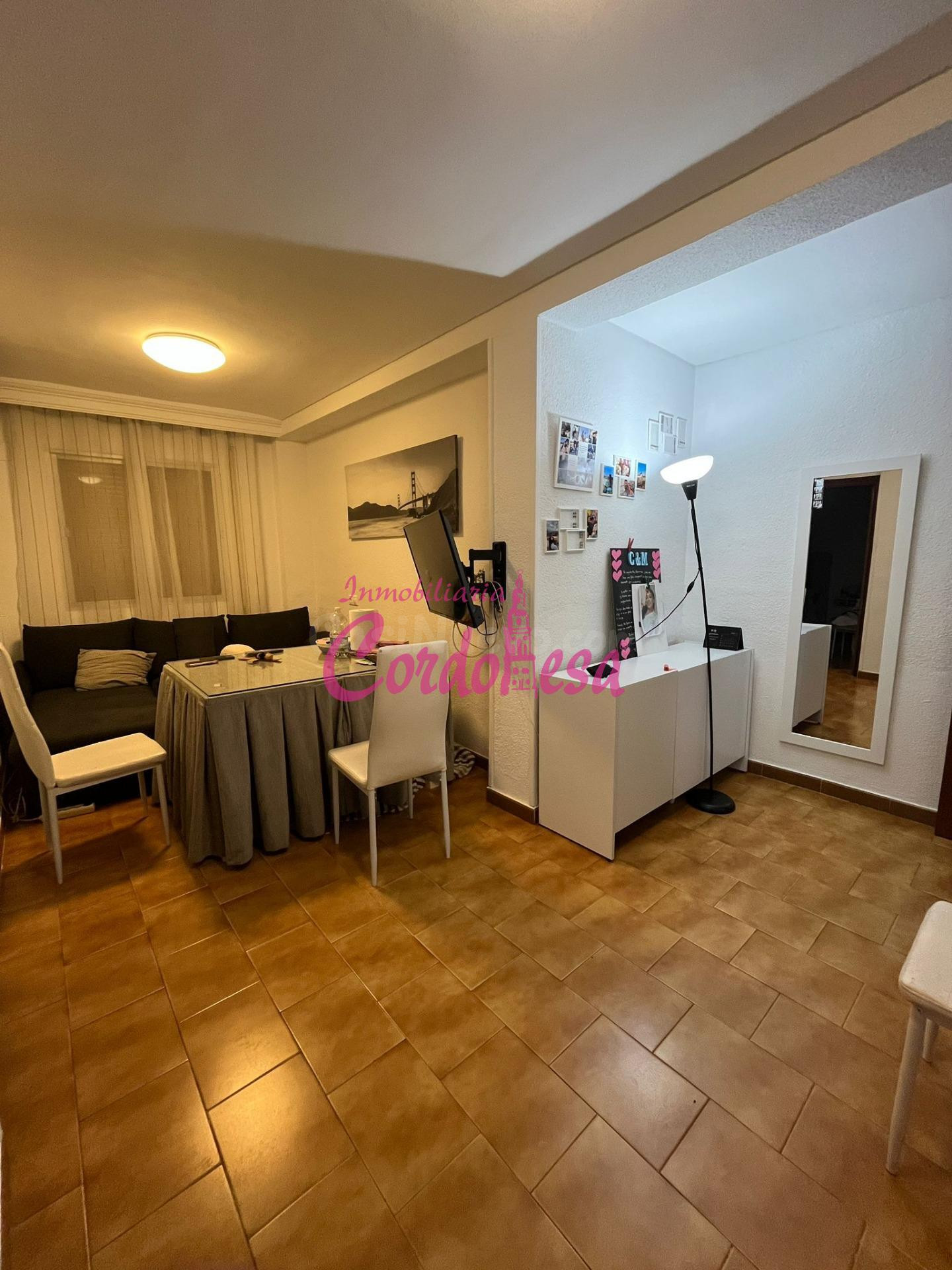 Piso Reformado en Sector Sur con Patio - Oportunidad Única