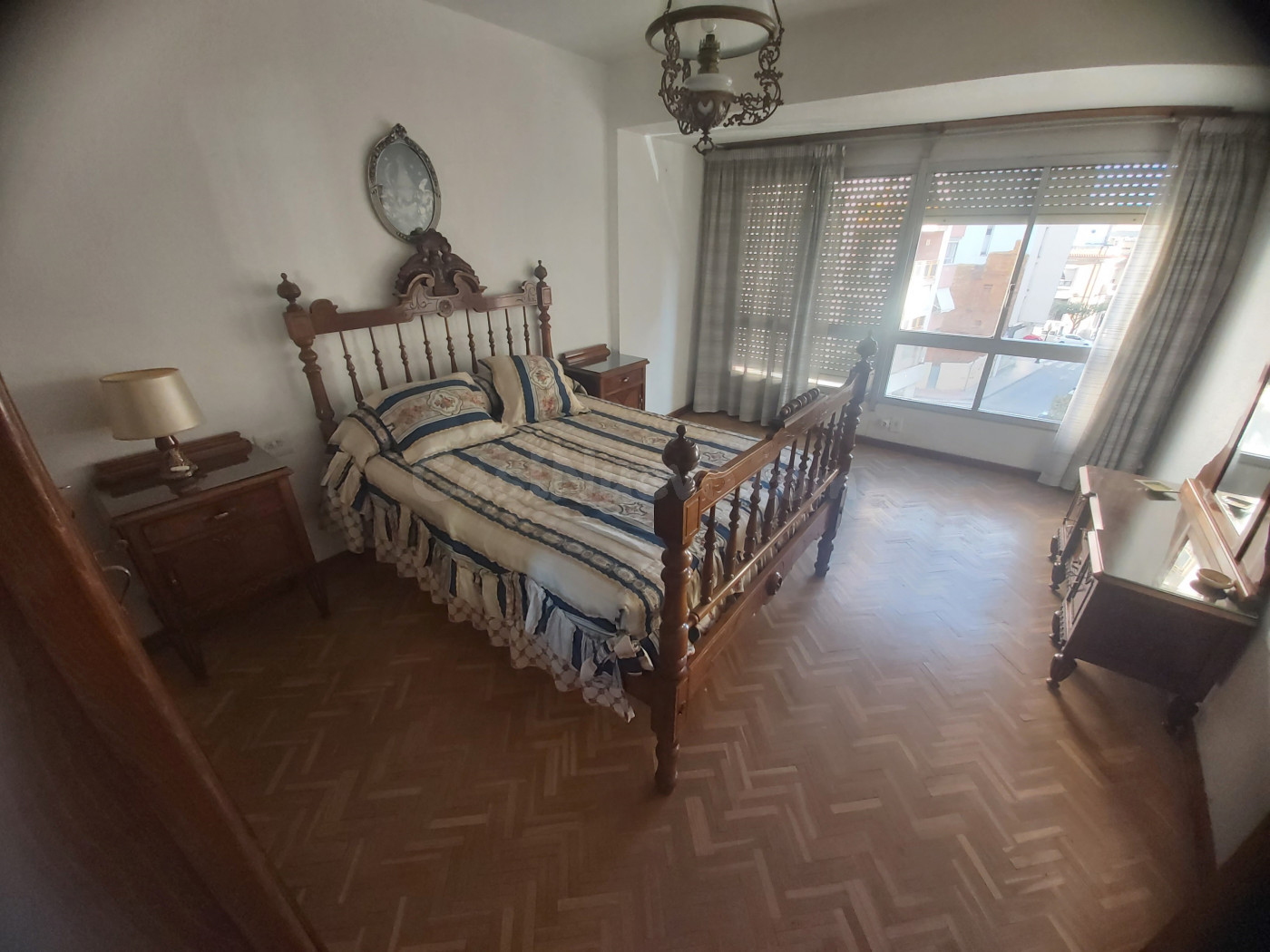 Vende piso en Villena con ascensor