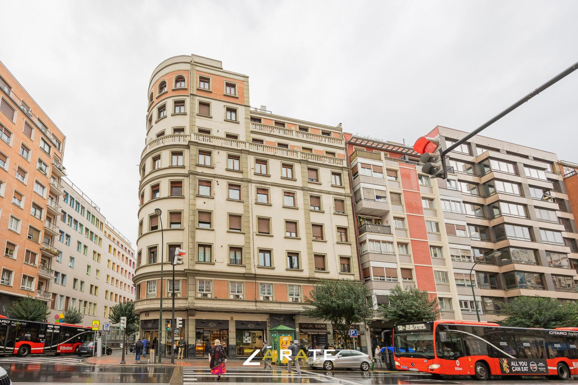SE VENDE PISO EN AUTONOMIA