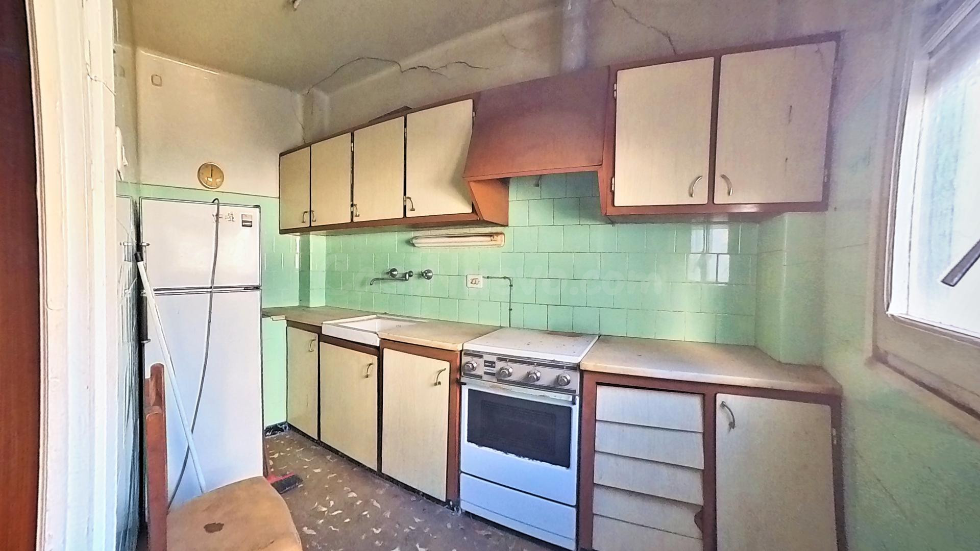 ESTRATÉGICA CASA ESQUINERA CON LOCAL COMERCIAL EN ALMACELLES - foto 2