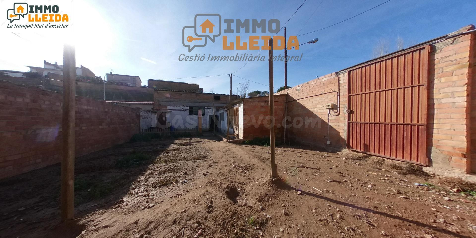 Solar URBANO en Balaguer con 102m construidos!!