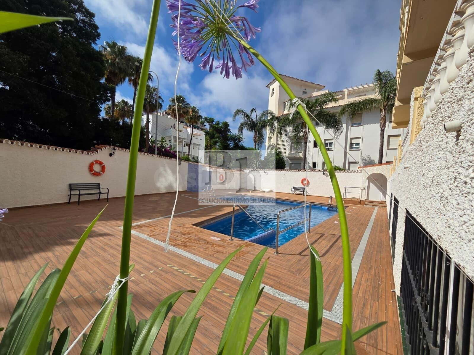 Blanhogar vende Estudio en la Carihuela.