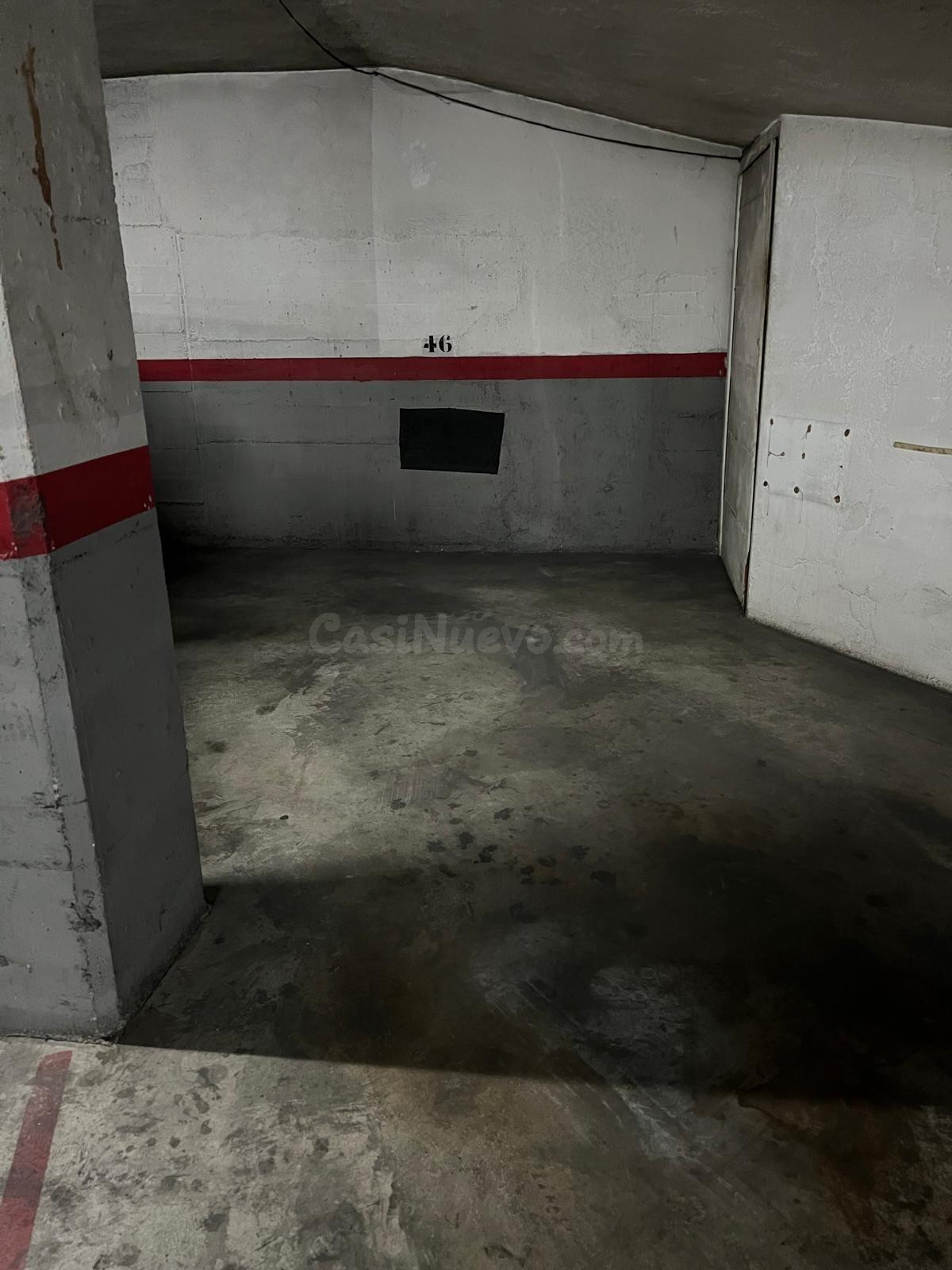 Plaza de parking con trastero – Ideal para coche mediano
